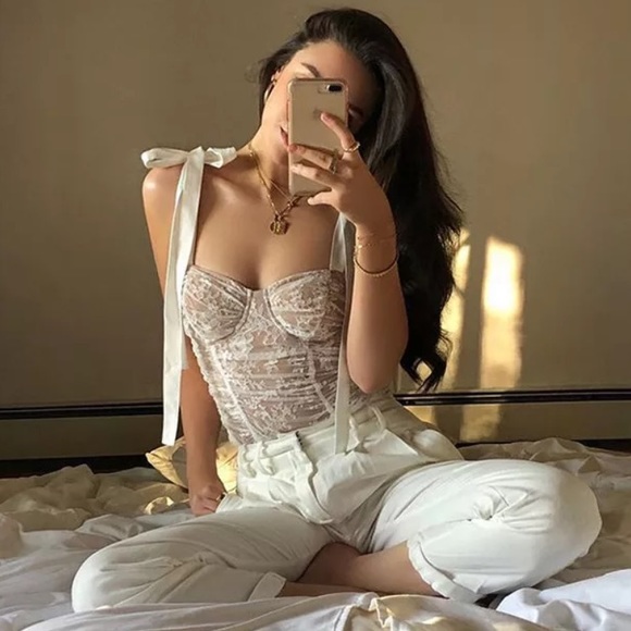 NEW ‘Eva’ Lace Top - Picture 2 of 8